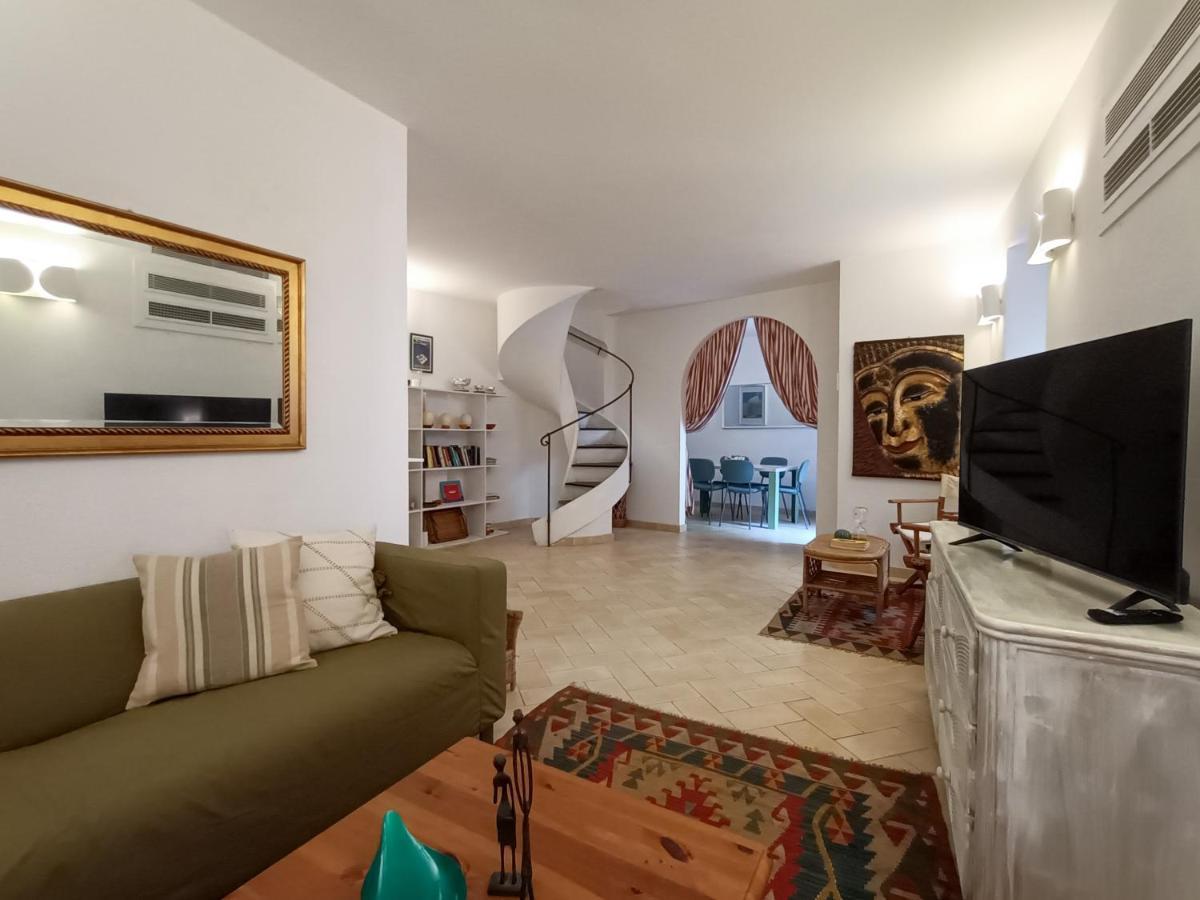 Altido Villa Milva With Car Park Beside The Beach Paraggi Luaran gambar